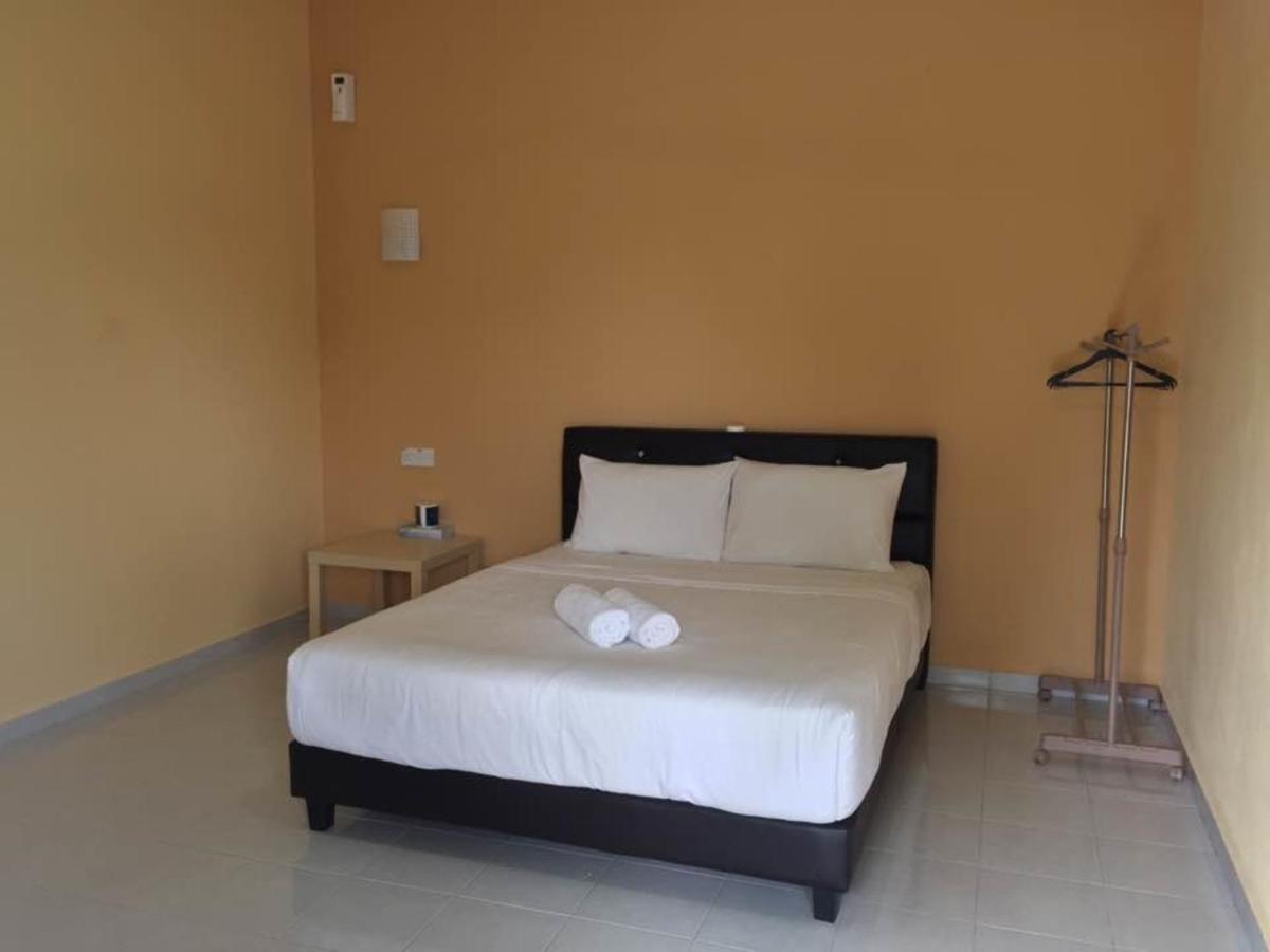 Alpha Motel Pantai Cenang  Exterior foto