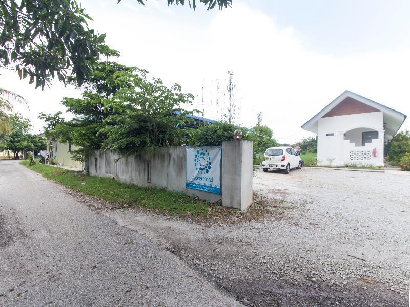Alpha Motel Pantai Cenang  Exterior foto